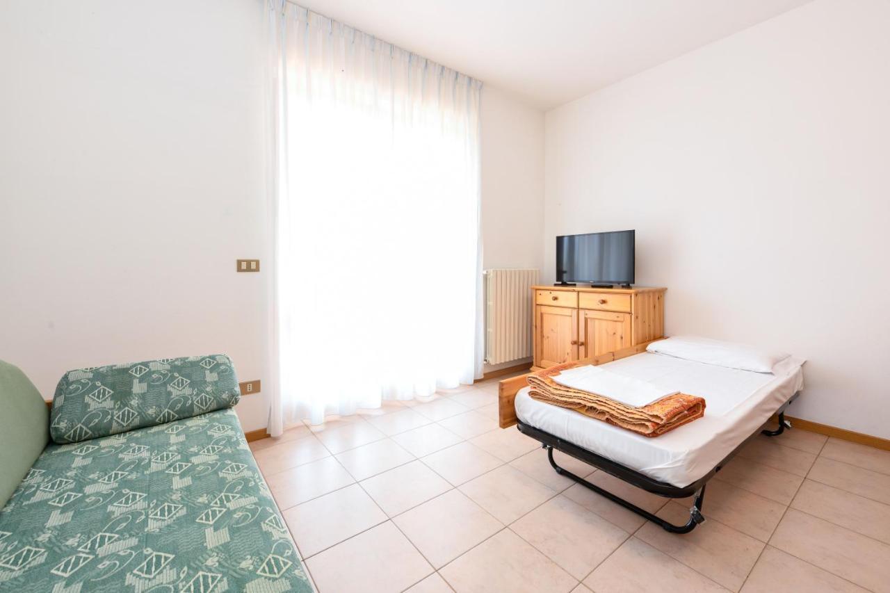 Residence Altogarda Tremosine Esterno foto