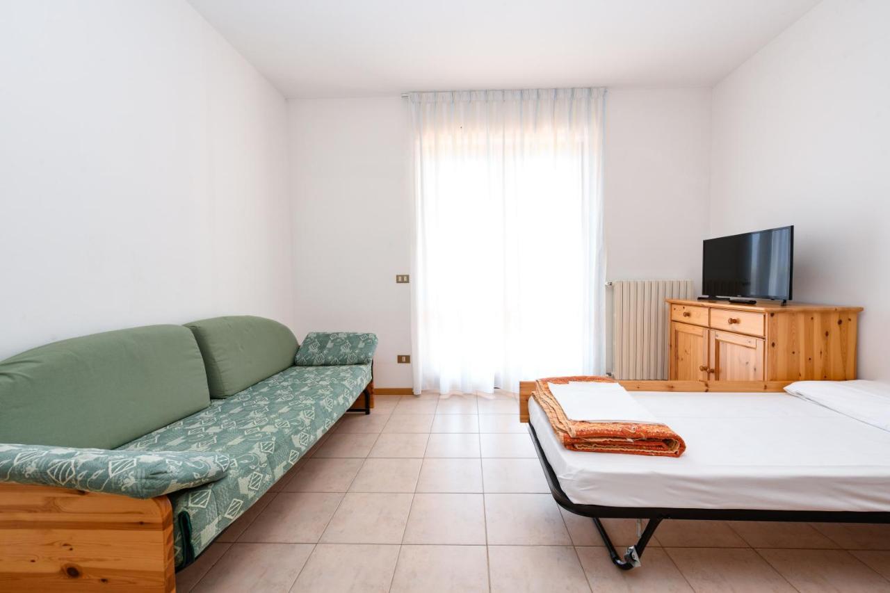 Residence Altogarda Tremosine Esterno foto